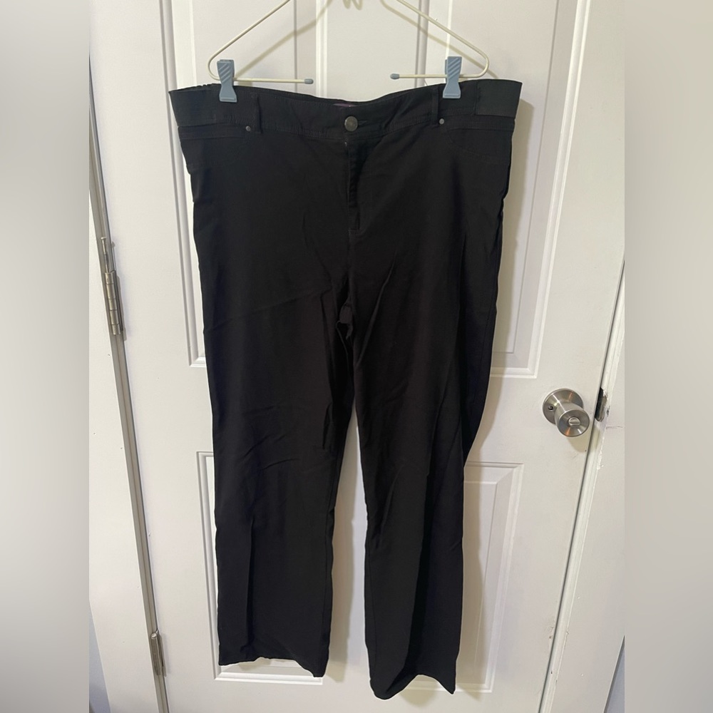 Gloria Vanderbilt Black Pants